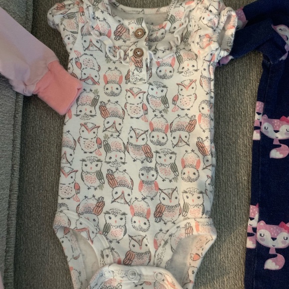 Newborn Baby Bundle - Picture 3 of 5